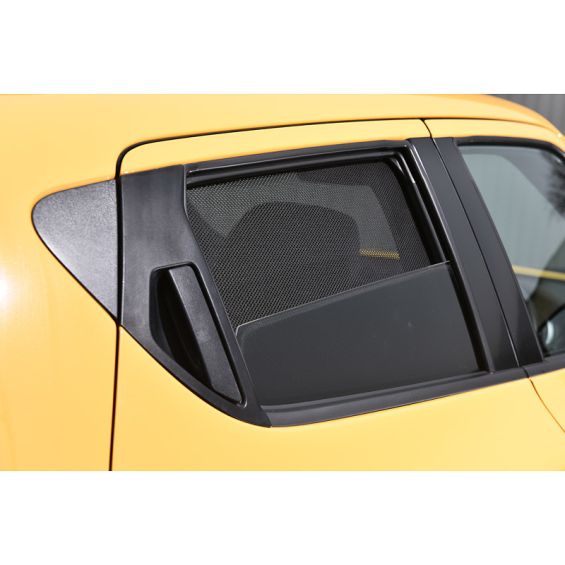 Car Shades Set passend voor Nissan Juke 5 deurs 2010- (4-delig) Car Shades Set passend voor Nissan Juke 5 deurs 2010- (4-delig)