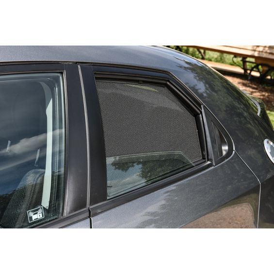 Car Shades Set passend voor Honda Civic 5 deurs 2006-2012 (4-delig) Car Shades Set passend voor Honda Civic 5 deurs 2006-2012 (4-delig)
